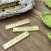 label couture plexi doré fait main 5x1cm