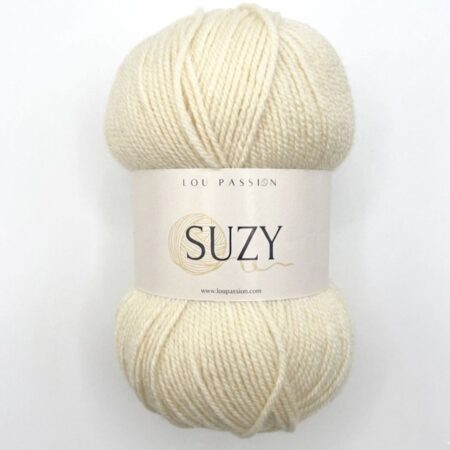 Pelote de fil acrylique Suzy écru 100g 360m pour crochet et tricot