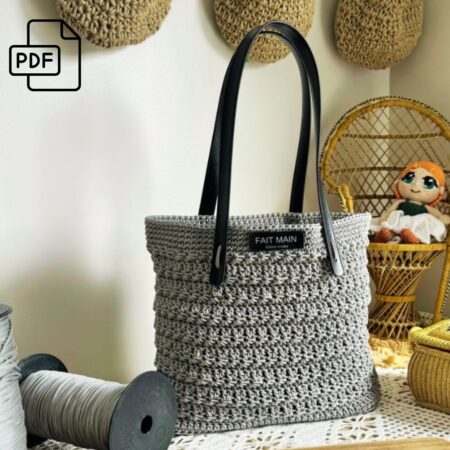 Patron PDF sac Gena au crochet - Modèle fait main à réaliser soi-même. Sac crocheté en fil gris avec anses en simili cuir, décoratif et tendance.