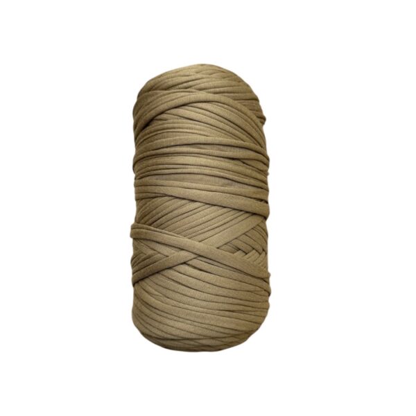 Pelote de Trapilho Satin Stretch beige – Fil souple, brillant et épais pour crochet et tricot