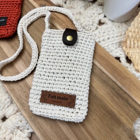 Pochette de téléphone au crochet en maille serrée – modèle débutant Lou Passion