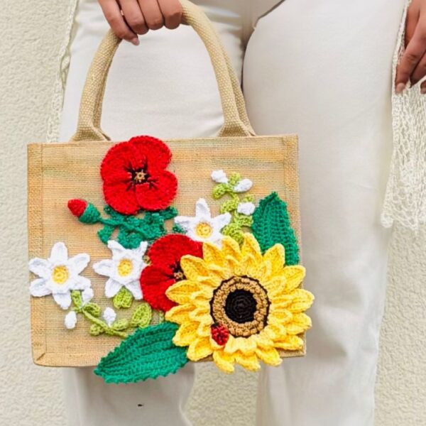 Sac en jute fleuri au crochet avec tournesol – kit KAL Lou Passion x PtitesBouill
