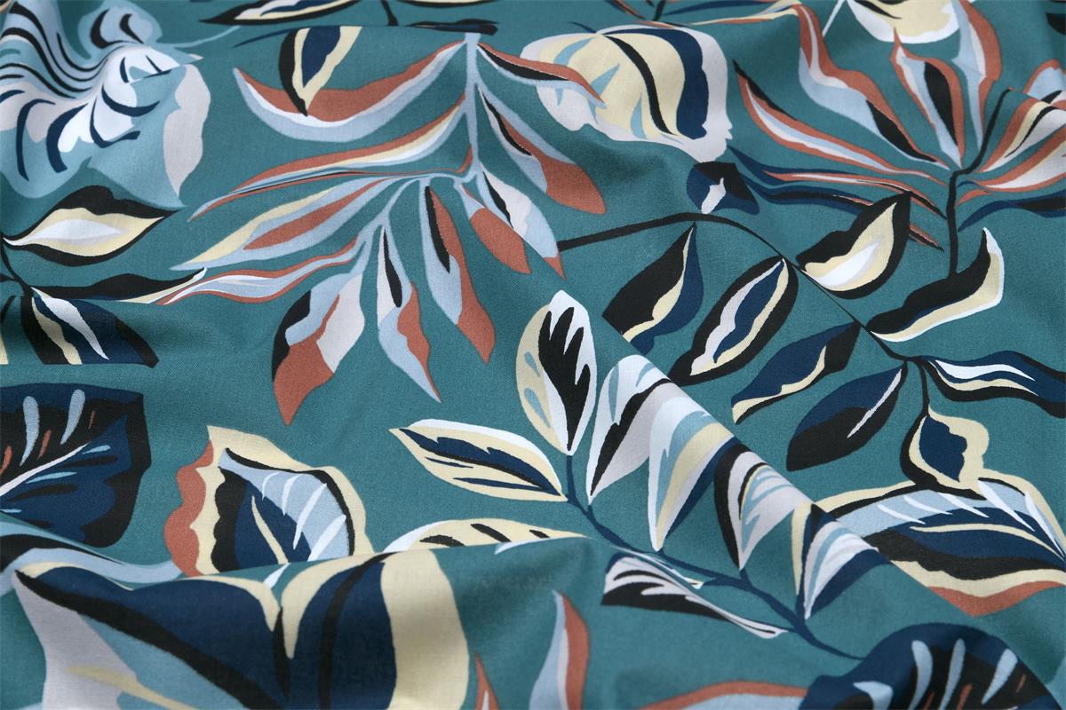 Tissu cretonne coton fond canard – MISSANDEI BLEU – doublure sac crochet ou tricot- Vendu au 50 cm