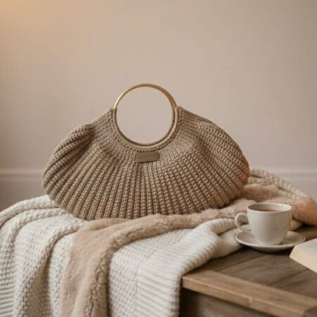 Sac crochet forme coquille avec anses rondes dorées – kit crochet Magic Bag Lou Passion