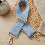 bandouliere sac crochet bleu relief reglable