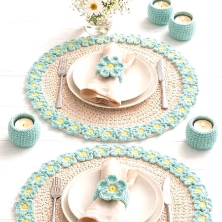 set de table fleurs crochet rose poudré Lou Passion kit crochet facile décoration table
