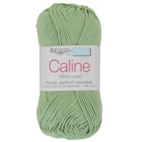 Fil Câline 100 % coton coloris Amande vert tendre pour crochet, tricot et loisirs créatifs.