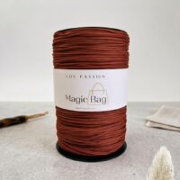 Bobine de fil Magic Bag auburn pour sac au crochet