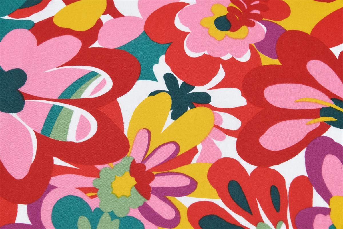 Motif fleuri du tissu cretonne FALBALA Rouge