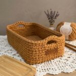 Kit panier rectangulaire en Trapilho au crochet couleur camel