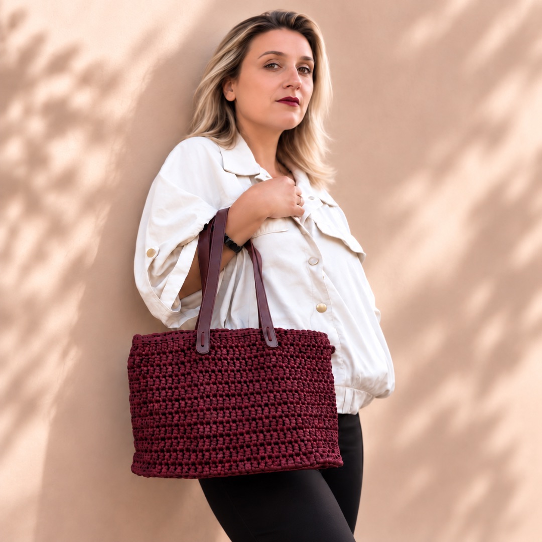 Kit Sac Frangia au crochet coloris raisin sans franges avec anses marron foncé